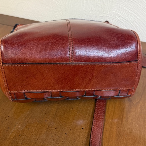 Vintage Etienne Aigner Leather Crossbody - Picture 4 of 10